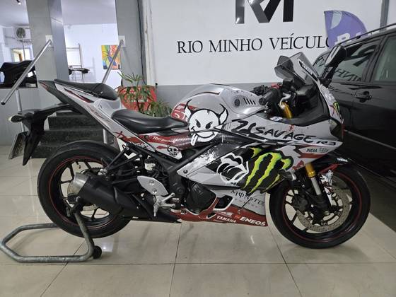 YAMAHA YZF R3 ABS YAMAHA YZF R3 ABS